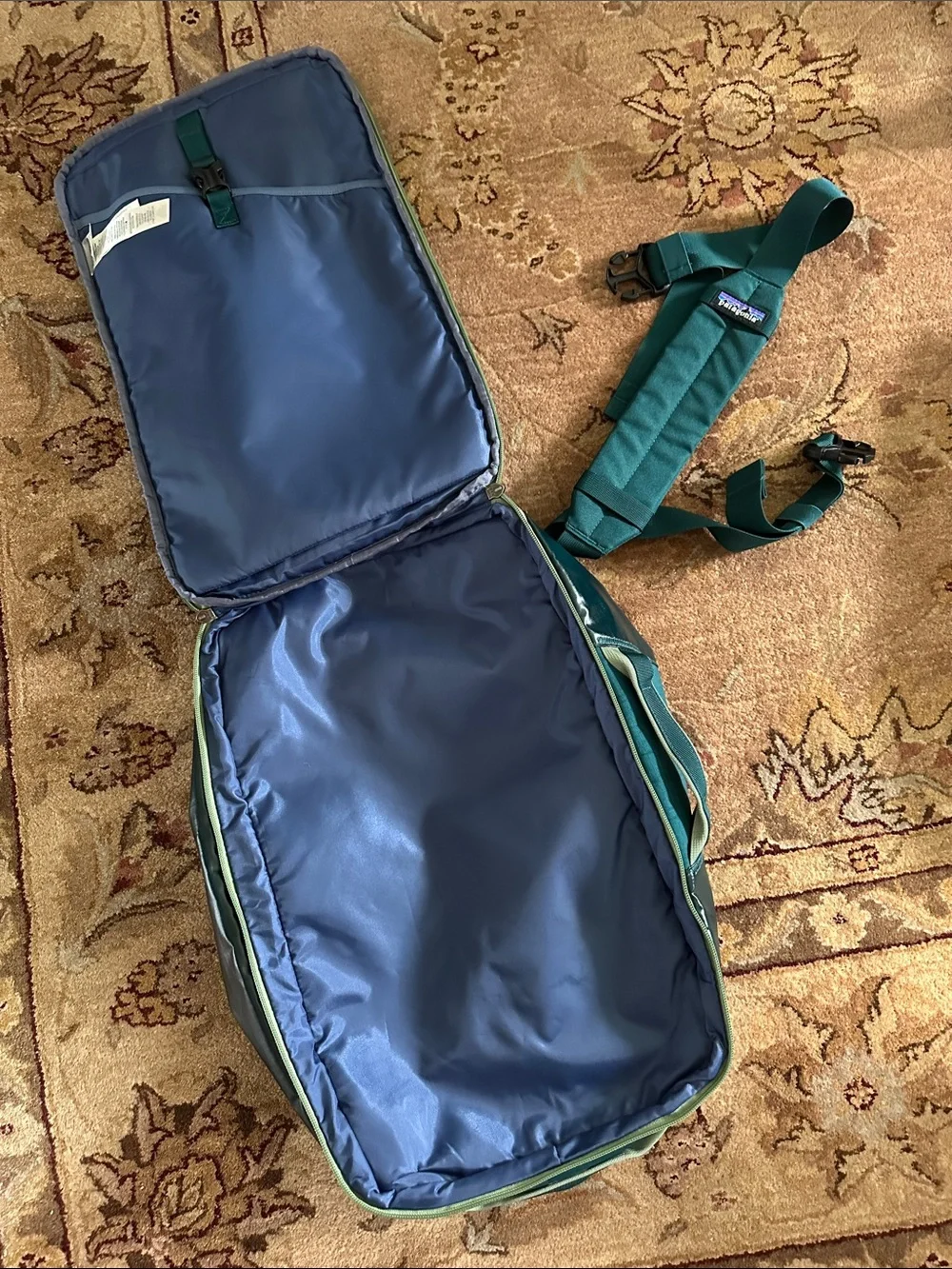 Patagonia Black Hole  Mini MLC 26L Backpack